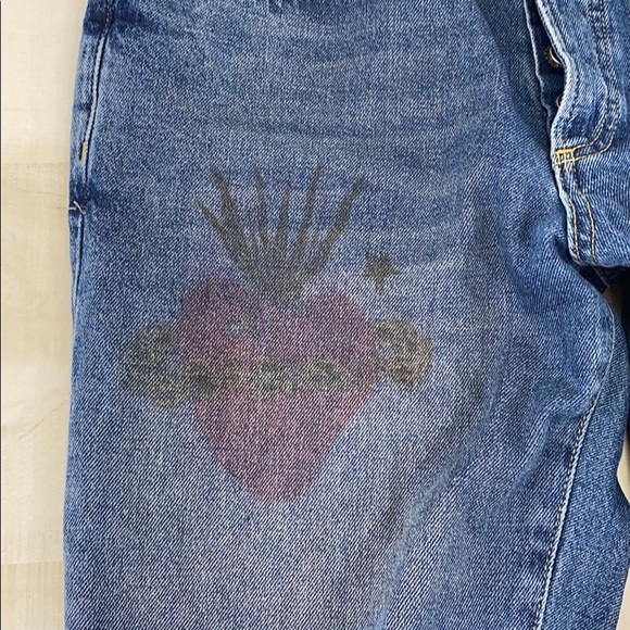 FREE PEOPLE Tattooed Print Ripped Boyfriend Jean - Picture 5 of 16